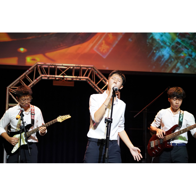 566258843_18426557110105991_1378490504486199171_n